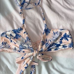 FRANKIES bikinis triangle wrap top